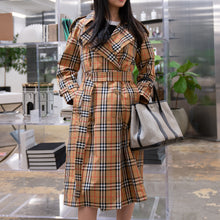 Load image into Gallery viewer, Burberry Double Breasted trench coat