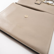 Load image into Gallery viewer, Chloe Faye Shoulder Bag Leather and Suede Medium
