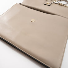 Load image into Gallery viewer, Chloe Faye Shoulder Bag Leather and Suede Medium
