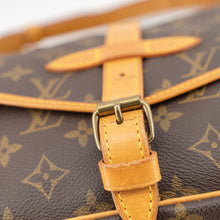 Load image into Gallery viewer, Louis Vuitton Saumur 30