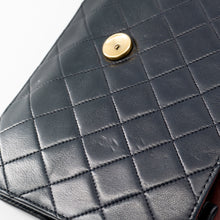 Load image into Gallery viewer, Chanel Quilted Lambskin Vintage shoulder bag TWS pop