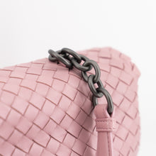 Load image into Gallery viewer, Bottega Veneta intrecciato shoulder bag