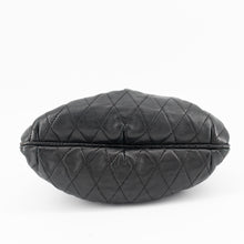 Load image into Gallery viewer, CHANEL vintage shoulder bag