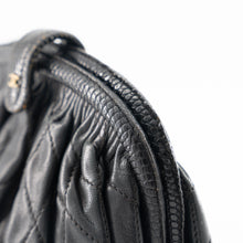 Load image into Gallery viewer, CHANEL vintage shoulder bag