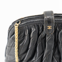 Load image into Gallery viewer, CHANEL vintage shoulder bag