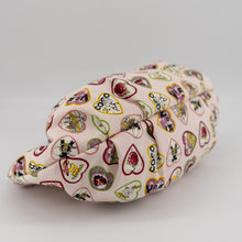 Load image into Gallery viewer, Chanel Valentine Heart Motif Chain Hand Bag