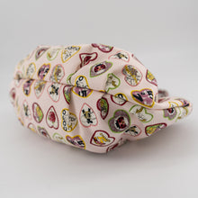 Load image into Gallery viewer, Chanel Valentine Heart Motif Chain Hand Bag