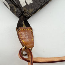Load image into Gallery viewer, Louis Vuitton x Steffens sprouse pochette year 2001