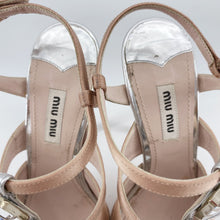 Load image into Gallery viewer, Miu Miu Heels