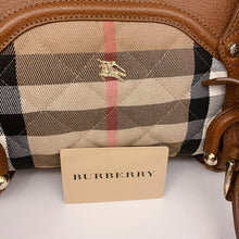 Load image into Gallery viewer, Burberry Plaid shoulder bag