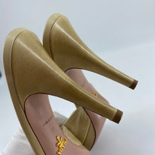 Load image into Gallery viewer, Prada High heel slippers