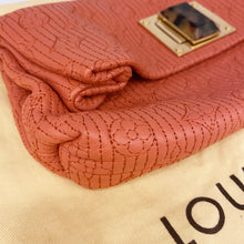 Load image into Gallery viewer, Louis Vuitton Clutch