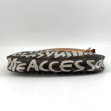 Load image into Gallery viewer, Louis Vuitton x Steffens sprouse pochette year 2001