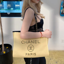 Load image into Gallery viewer, Chanel Chain Nattia Deauville Tote