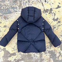 Load image into Gallery viewer, MONCLER Gulsen Detachable-sleeve Shell-down Jacket