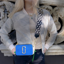 Load image into Gallery viewer, Marc Jacobs Snapshot leather bag