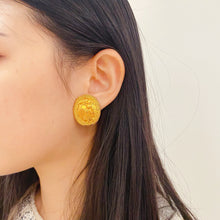 Load image into Gallery viewer, CHANEL vintage gold earrings