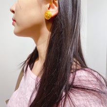 Load image into Gallery viewer, Chanel Gold Earrings
