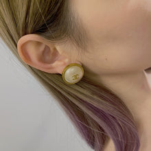 Load image into Gallery viewer, CHANEL vintage pearl gold earrings TWS