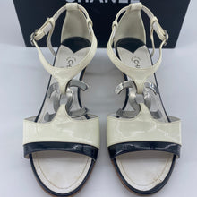 Load image into Gallery viewer, Chanel Heel Sandals TWS pop