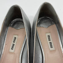 Load image into Gallery viewer, MiuMiu Flats