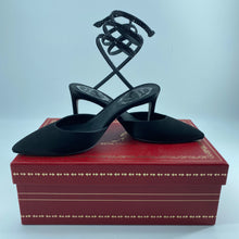 Load image into Gallery viewer, Rene Caovilla Twirl Strass Pumps