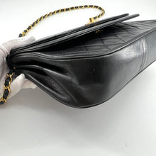 Load image into Gallery viewer, Chanel Quilted Double Flap Shoulder bag