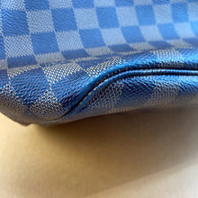 Load image into Gallery viewer, Louis Vuitton Damier Neverfull MM