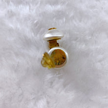 Load image into Gallery viewer, Chanel Pearl Earrings