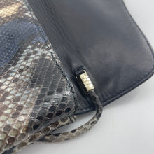 Load image into Gallery viewer, Valentino Snake Pattern Shoulder Bag