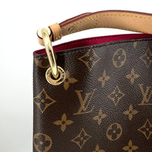 Load image into Gallery viewer, Louis Vuitton Graceful MM Shoulder Bag