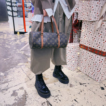 Load image into Gallery viewer, Louis Vuitton Papillon Monogram Bag