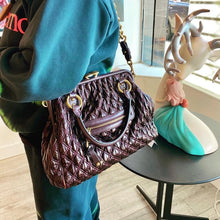 Load image into Gallery viewer, Marc Jacobs Stam leather two way bag