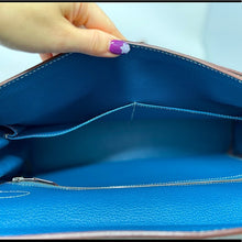 Load image into Gallery viewer, HERMES Kelly35 leather bag