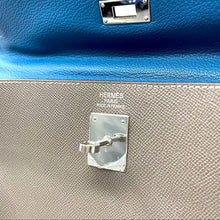Load image into Gallery viewer, HERMES Kelly35 leather bag