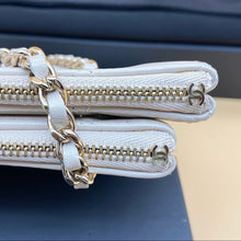 Load image into Gallery viewer, CHANEL 2020SS Pouch on Chain multiple-way bag