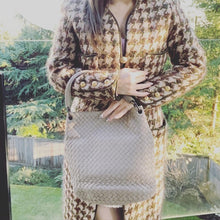 Load image into Gallery viewer, BOTTEGA VENETA classic leather Shoulder bag