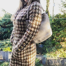 Load image into Gallery viewer, BOTTEGA VENETA classic leather Shoulder bag