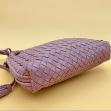 Load image into Gallery viewer, BOTTEGA VENETA Nodini leather bag