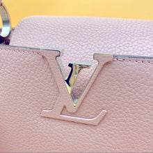 Load image into Gallery viewer, LOUIS VUITTON CAPUCINES PM