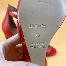 Load image into Gallery viewer, HERMES Legend sandals