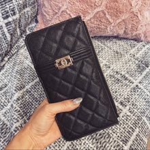 Load image into Gallery viewer, CHANEL leather wallet