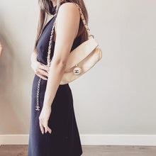 Load image into Gallery viewer, CHANEL Vintage leather ball bag