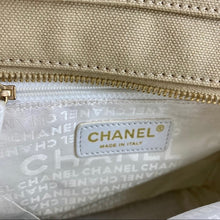 Load image into Gallery viewer, CHANEL Vintage cotton handbag