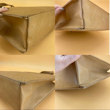 Load image into Gallery viewer, CHANEL VINTAGE leather tote