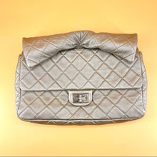 Load image into Gallery viewer, CHANEL Reissue 2.55 Clutch