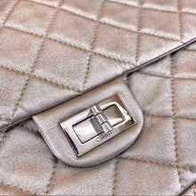 Load image into Gallery viewer, CHANEL Reissue 2.55 Clutch