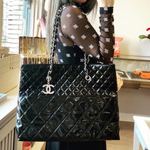 Load image into Gallery viewer, CHANEL patent leather tote