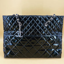 Load image into Gallery viewer, CHANEL patent leather tote