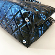 Load image into Gallery viewer, CHANEL patent leather tote